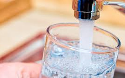 Microplastiche nelle falde acquifere sotterranee, possono arrivare nelle case