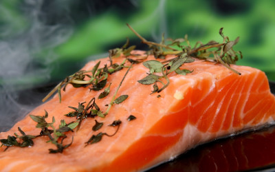 Il processo industriale dietro alla lavorazione del salmone