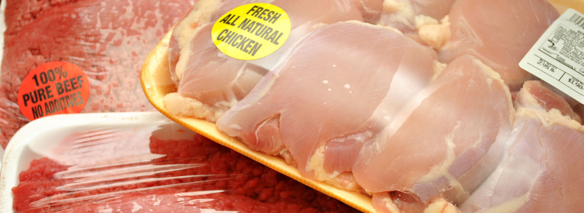 La carne confezionata nel punto vendita deve riportare in etichetta la data di scadenza?