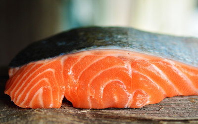 Listeria nel salmone affumicato: chi è a rischio e come proteggersi?