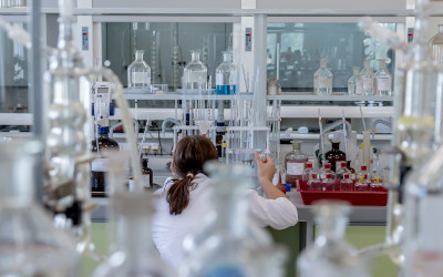 Il futuro dell’alimentazione tra innovazione, salute e sostenibilità: il ruolo della scienza e delle analisi di laboratorio